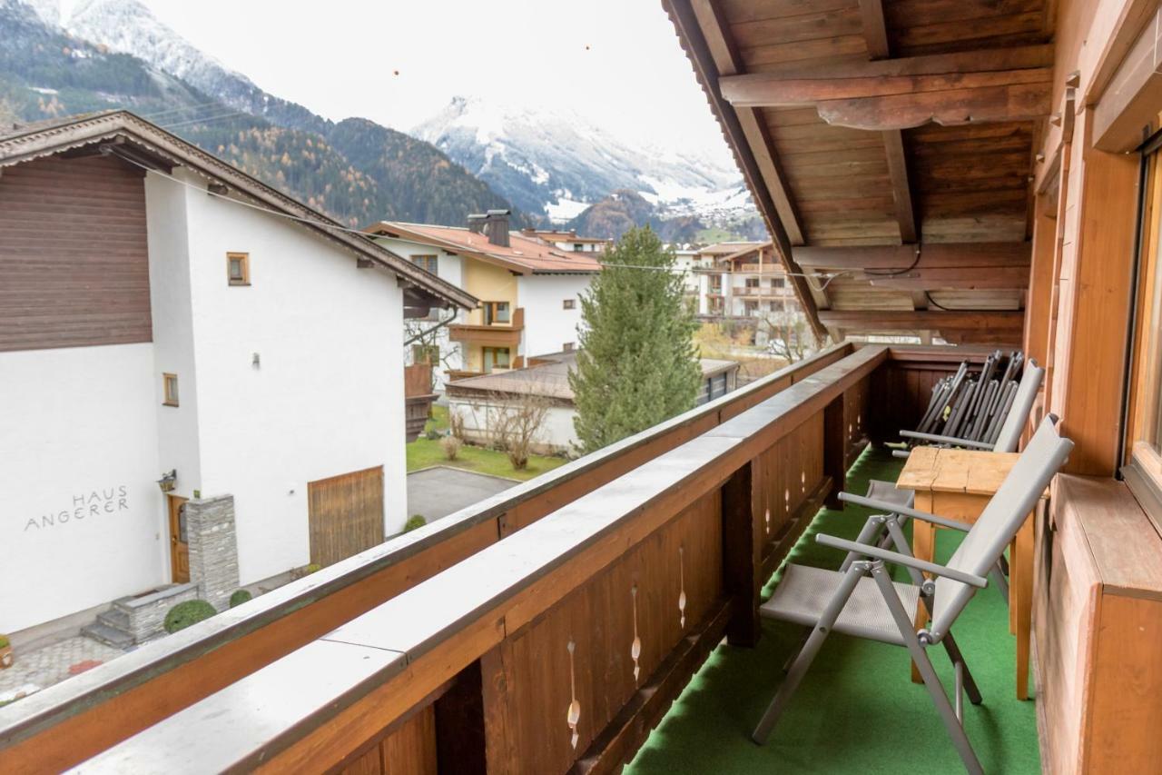 Landhaus Alpenrose Mayrhofen Exterior foto